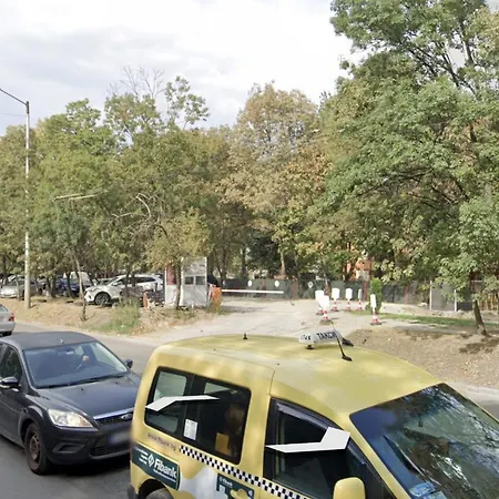 Rooftop Red Apple Szófia