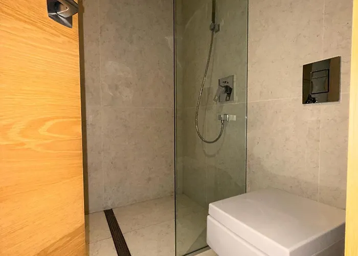 Rooftop Red Apple Apartman *