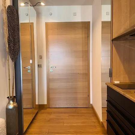 Rooftop Red Apple Apartmán *